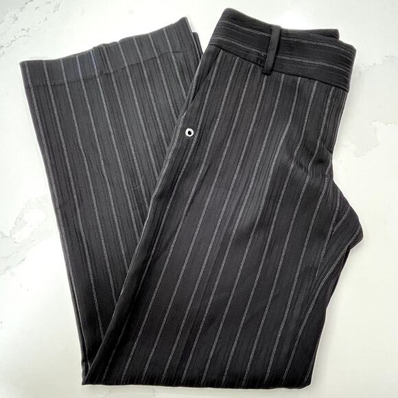 Arden B Black Pinstripe Wide Leg Trouser Pants Gromet Chain Womens 2 Black - Picture 2 of 7